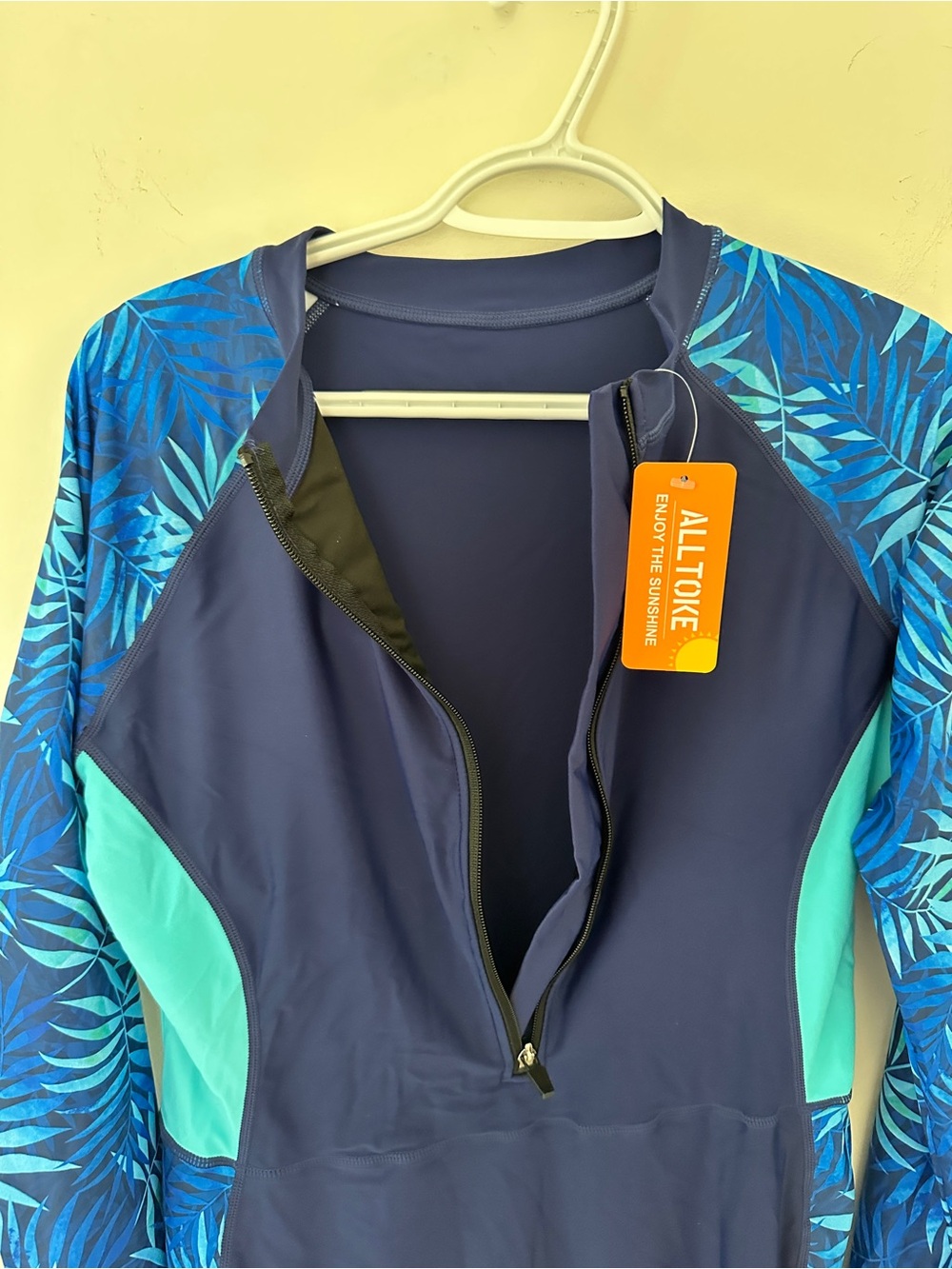 Woman’s Full Body Rash Guard Navy Blue Long Sleeve Swimsuit with Tropical Print - Picture 4 of 10